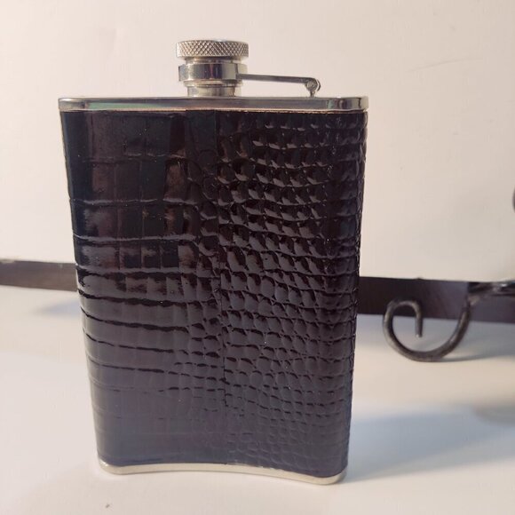 Flask designed in Black Snakeskin, holds 8 oz. Stainless Steel - Picture 4 of 7